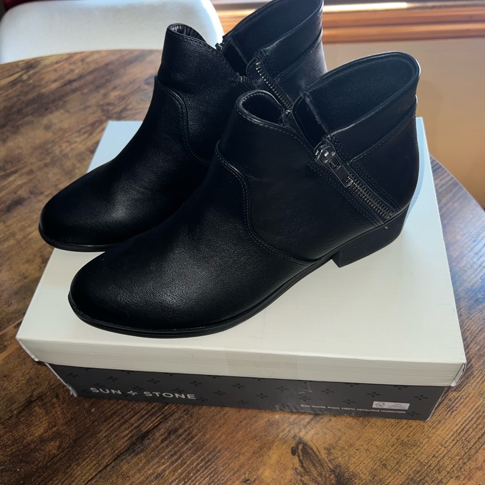 Sun + Stone Black Ankle Boots Sleek Design New in box - size 7 1/2